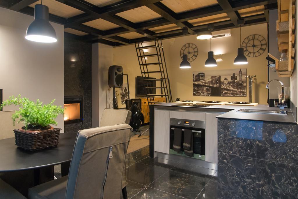 Cairoliapartment Бари Экстерьер фото